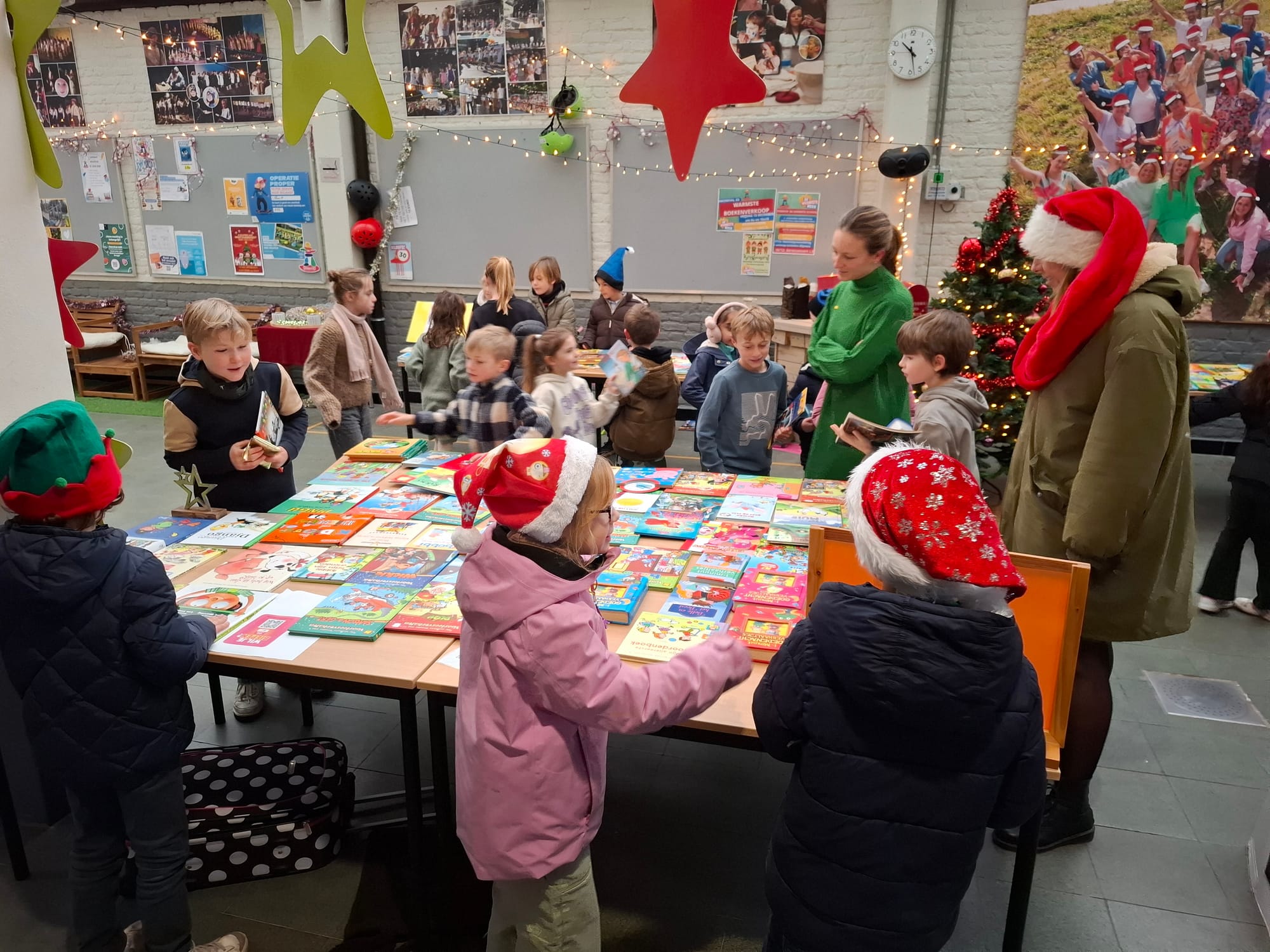 L2 organiseert een boekenverkoop.