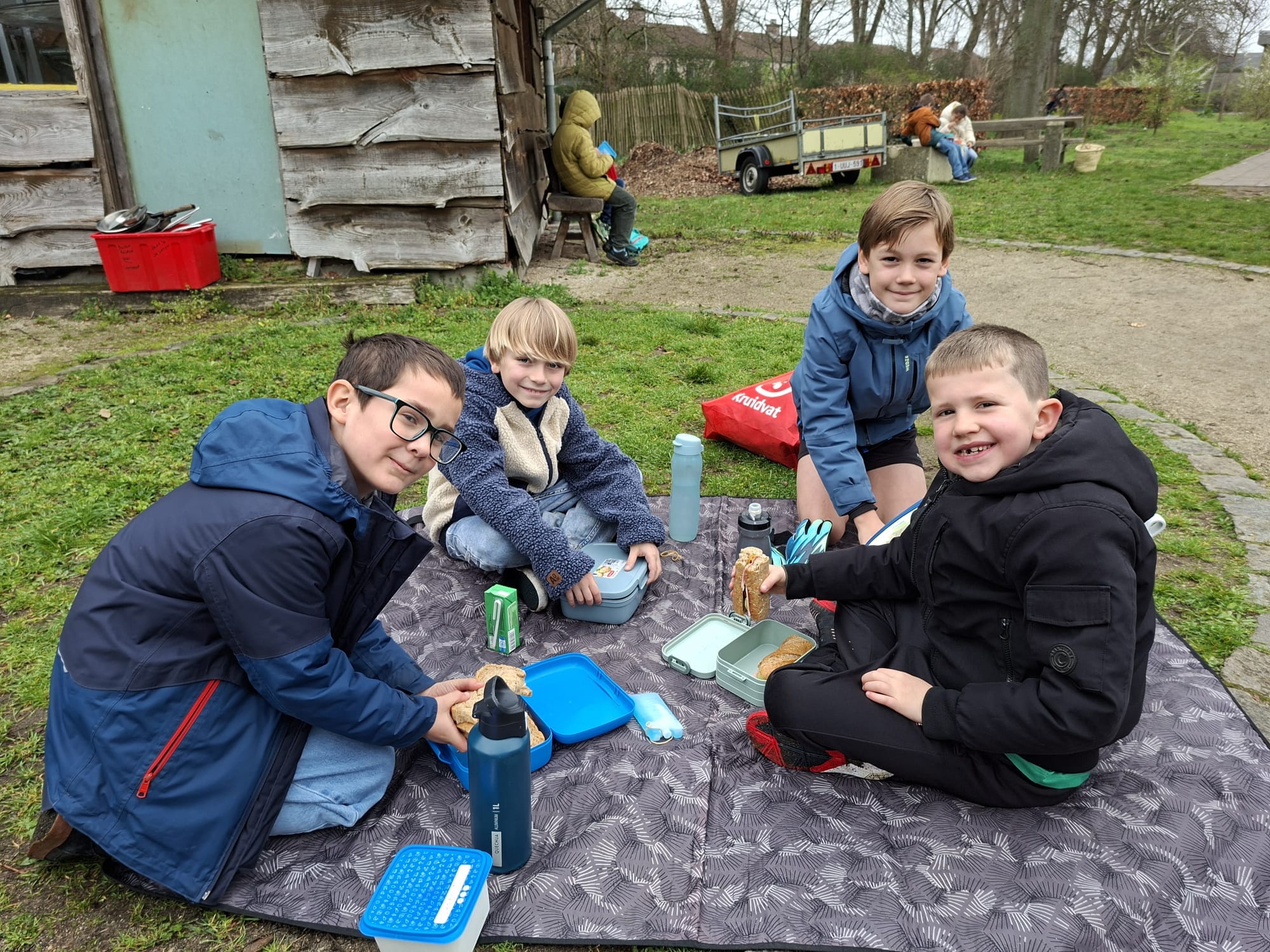 Maandmenu