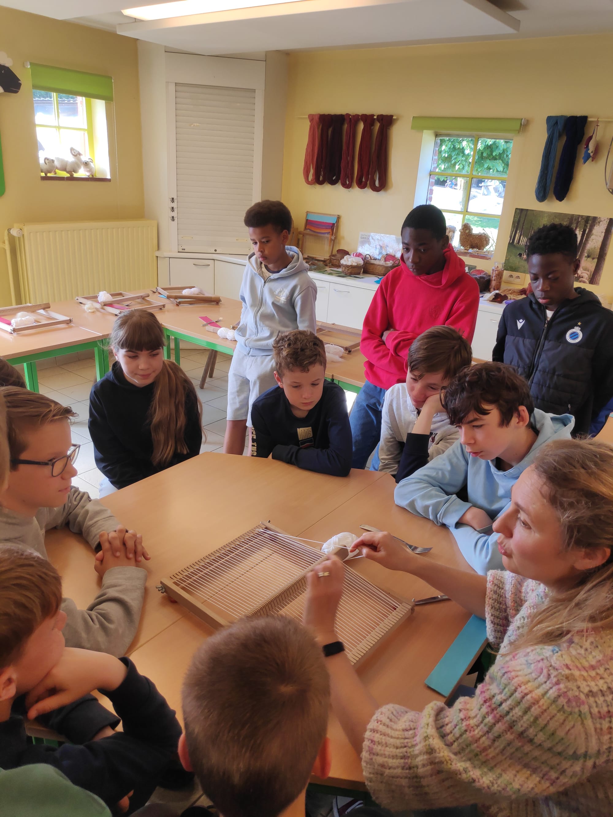 L6B leert wol weven